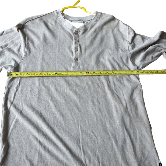 Weir Golf long sleeve waffle men’s neutral minimal activewear shirt size medium - Picture 9 of 9